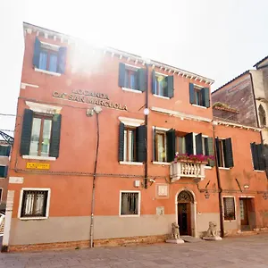 2* Casa de hóspedes Ca' San Marcuola 1